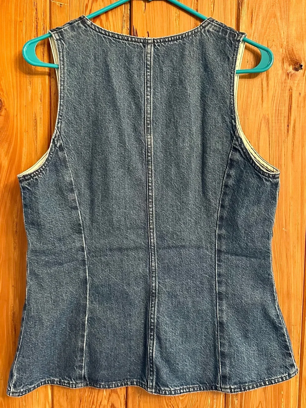 Madewell Denim Scoopneck Cutaway Vest - Picture 4 of 6